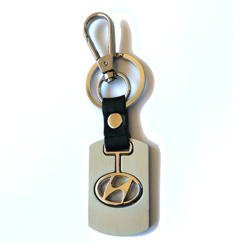 Obesek za ključe Hyundai - srebrn
