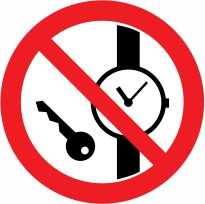 Znak Prepovedan vstop s kovinskimi predmeti in uro