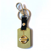 Obesek za ključe Nissan - zlat